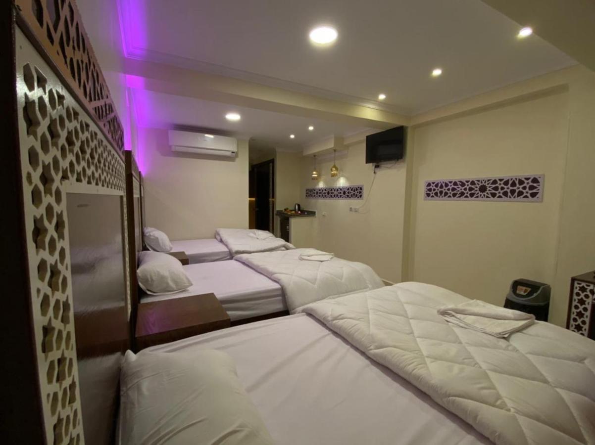 Pyramids Height & Pyramids Master Scene Rooftop فندق Kafret el-Gabal